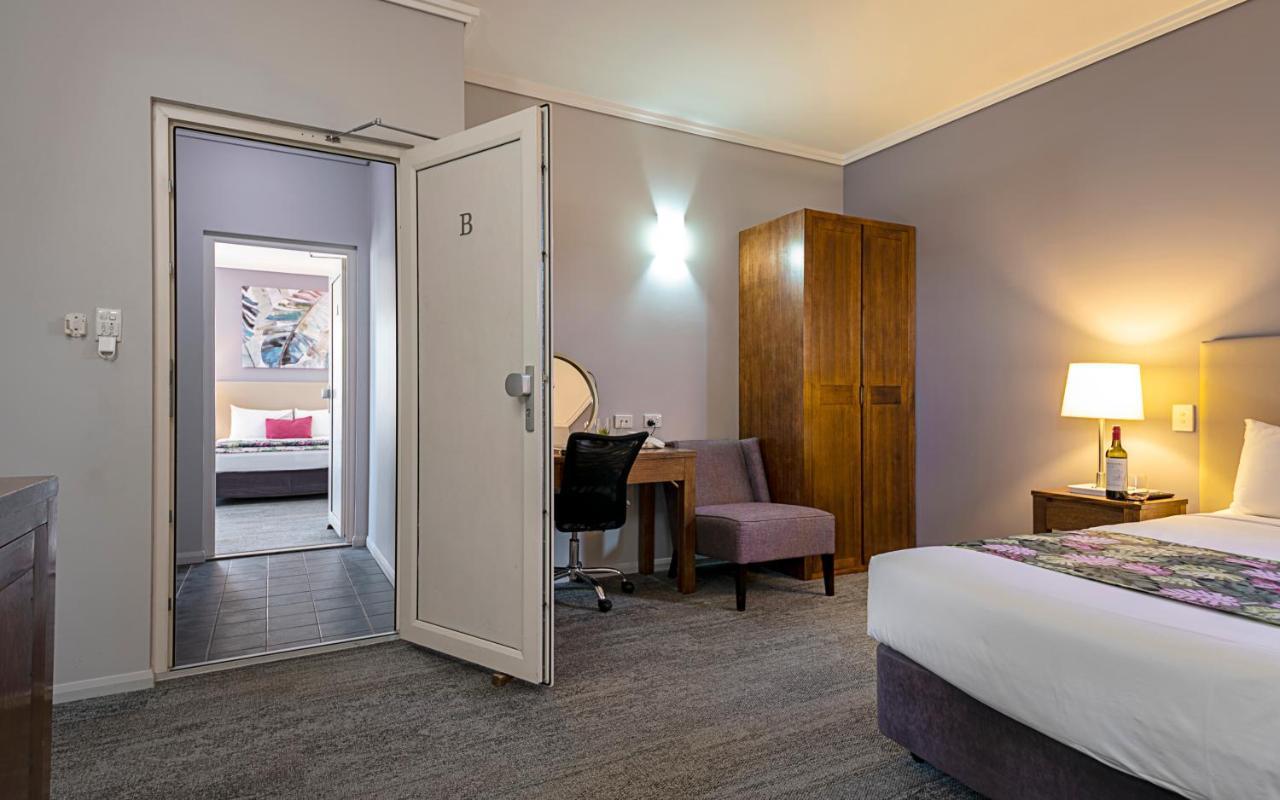 Coachmans Inn Γουόρικ Εξωτερικό φωτογραφία